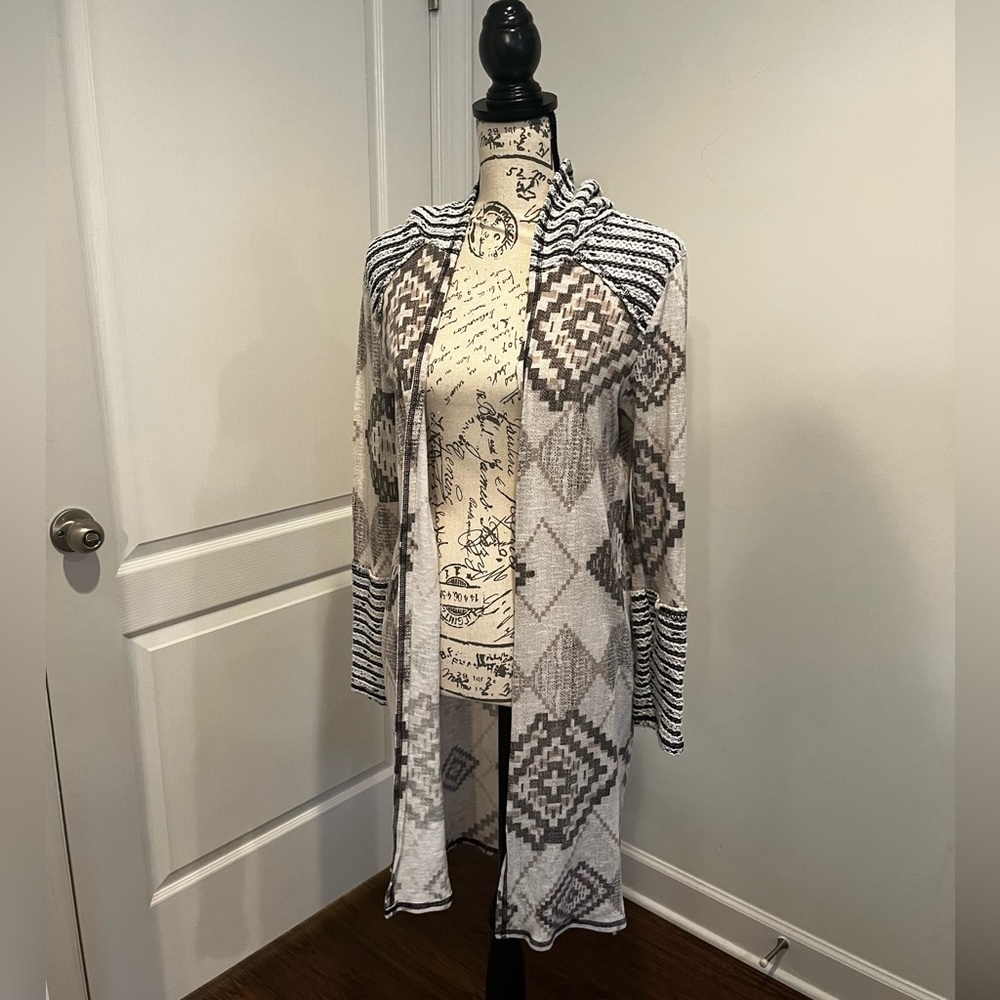 Maurice’s black, gray and cream long cardigan.